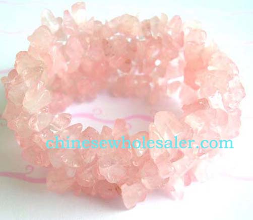 Wholesale crystal fashion wear company distributes Fashion wide stretchy bracelet with multi light pink crystal chips inlaid, one size fits all      .    
              
        