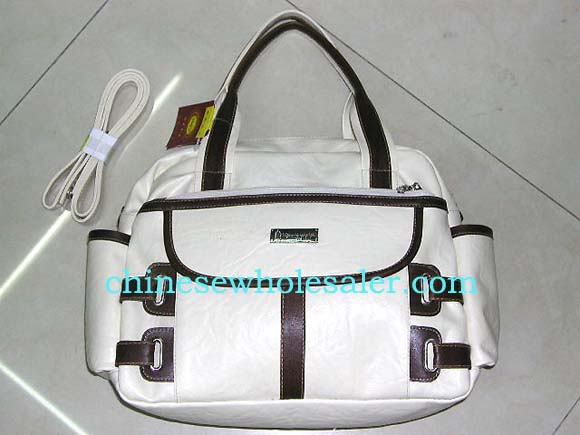 Online designer inspired hanbags supplied by wholesale distributor. White and brown imtation leather handbag with Chanel style design. Has double handles and long single shoulder strap, two side pockets for phone or keys and larger front zipper pocket.     


   