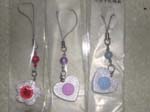 Beaded cell phone straps form in heart shape in red, purple and blue color