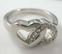 Fashion double heart ring with multi clear rounded cz stone embedded on one heart